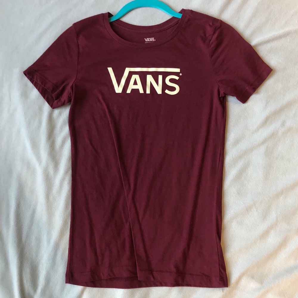 Fitted VANS Tee